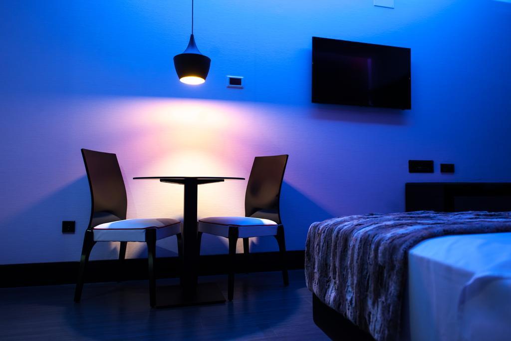 Hotel Loob Madrid (Adults Only) Torrejón de Ardoz Eksteriør bilde