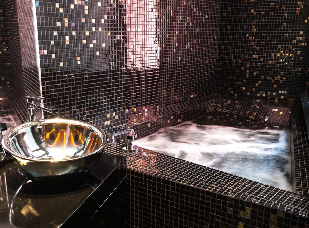 Hotel Loob Madrid (Adults Only) Torrejón de Ardoz Rom bilde